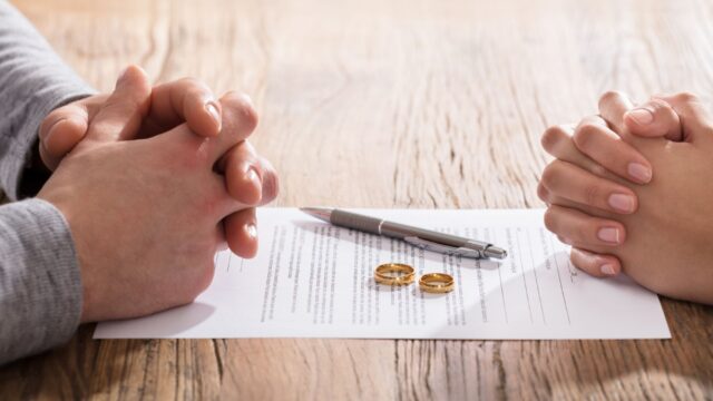 Couple with divorce agreement